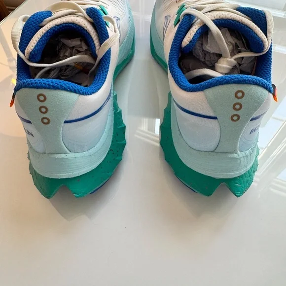 RARE! NIB Women's Saucony Speed 4 Berlin Marathon Special Edition, Size 9 - Picture 5 of 13